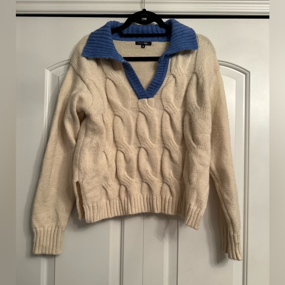 Womens V-neck Collared Knit Sweater